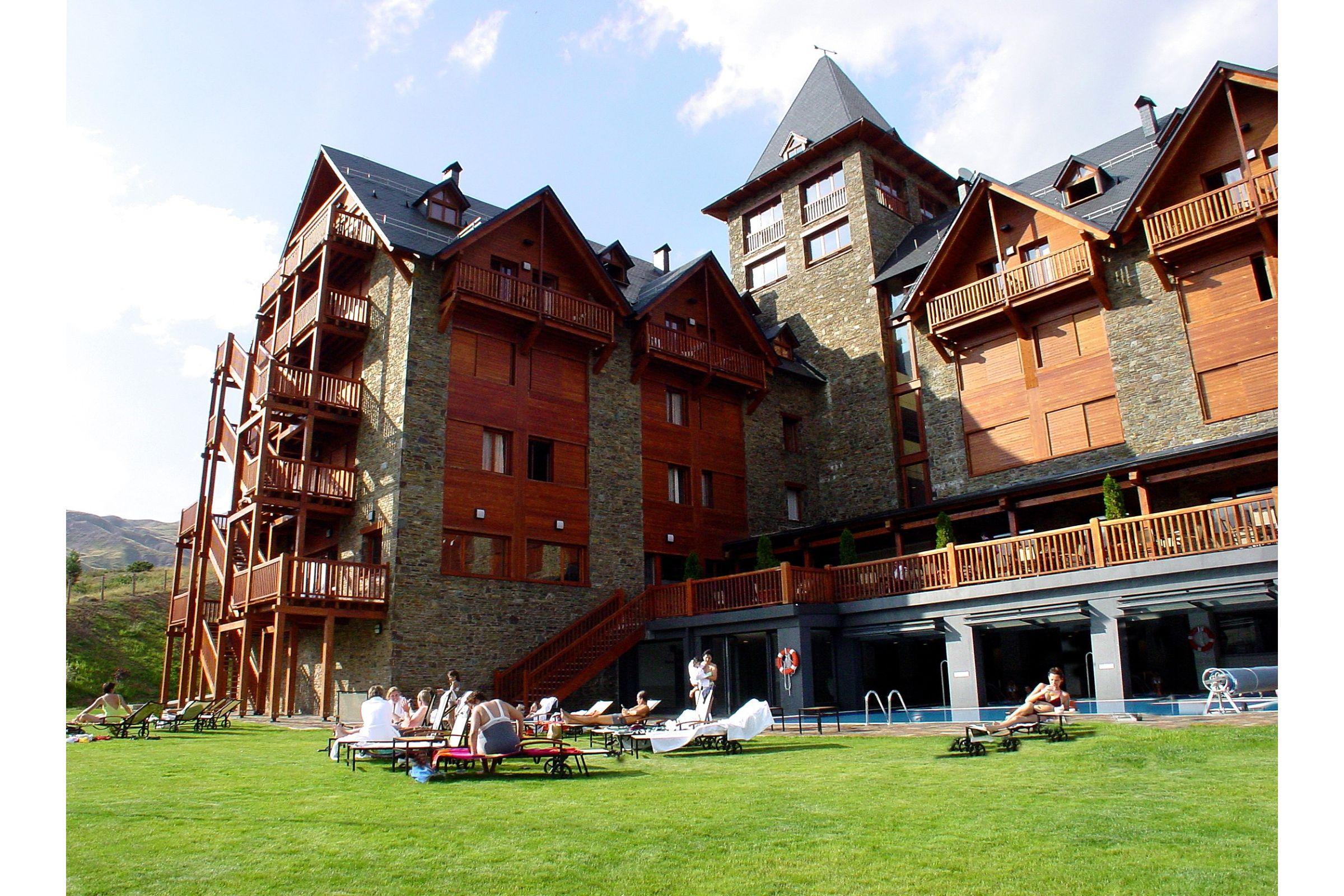 Hotel Saliecho Formigal Zewnętrze zdjęcie